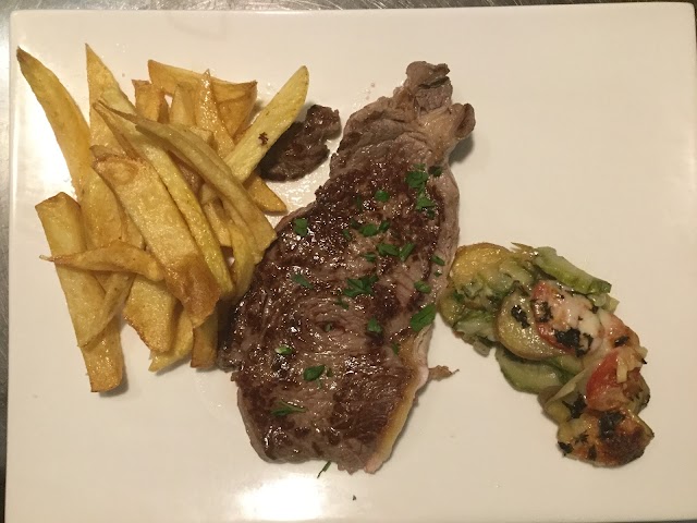 AU BELLIFONTAIN
