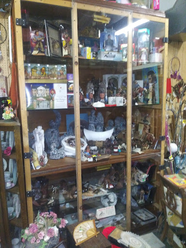 Family Heirlooms - Thumbnail