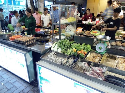 Photos of Pub Street Mart