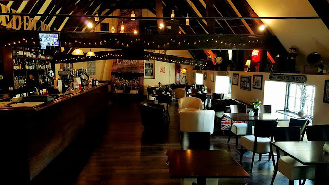 Bedfords Bar - Pub