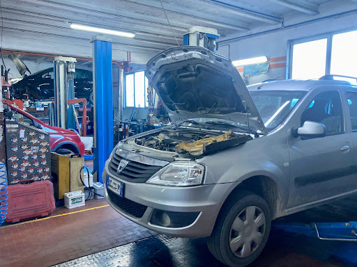 Autofficina Stadio Gallery - Italy