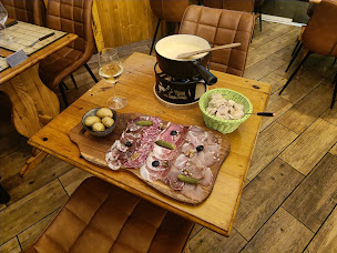 Photo n°54 de Restaurant Le Refuge - Savoyard à Saint-Raphaël (Restaurant)