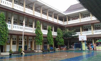 Photos of KB-TK-SD-SMP-SMA Islam Al-Azhar Solo Baru
