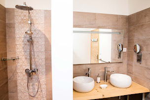 Photo n°30 de Le Carré Pourpre, Gîte et Chambre d'hôtes à Montcaret, Périgord à Montcaret (Chambre d'hôtes)