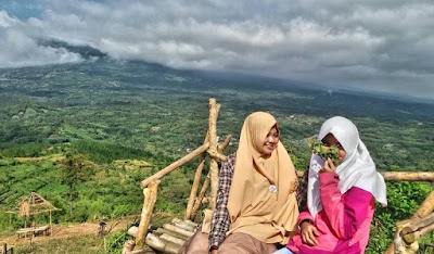 Photos of Gunung Samoan