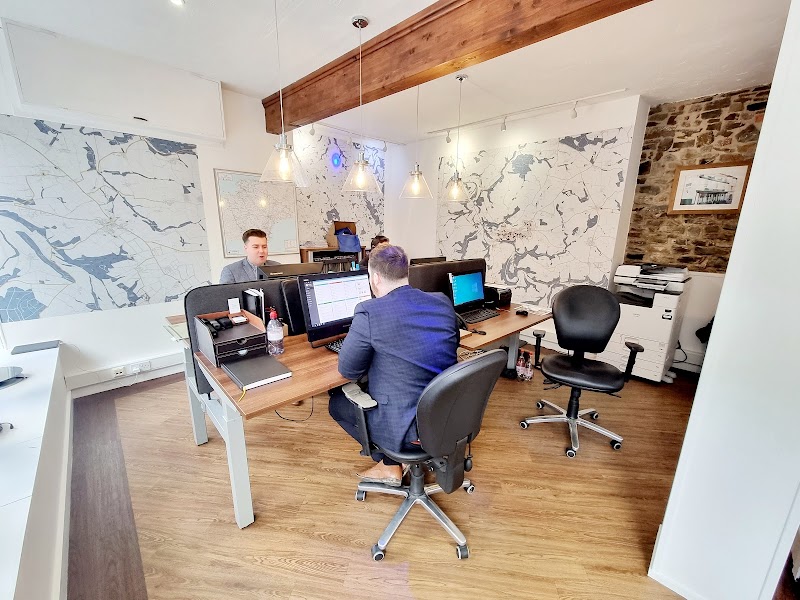 Bond Oxborough Phillips Torrington Sales & Lettings photo 2