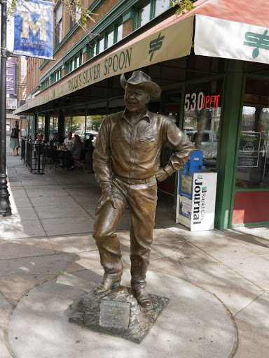 President Ronald Reagan Statue - Thumbnail