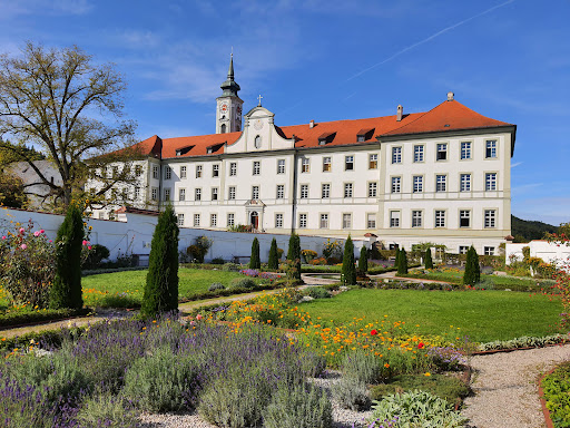 Prälatengarten - Visual