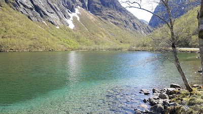 Photos of Lygnst&oslash;ylsvatnet