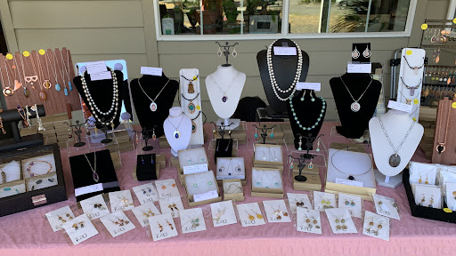 Jewels By Lani - Thumbnail
