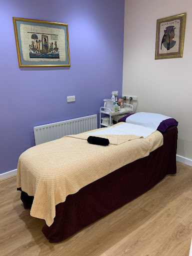 Cleopatra's Total Face And Body Care