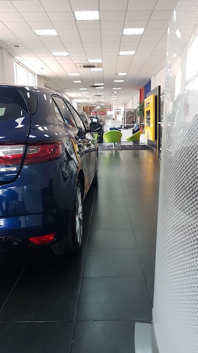 Photos of Renault