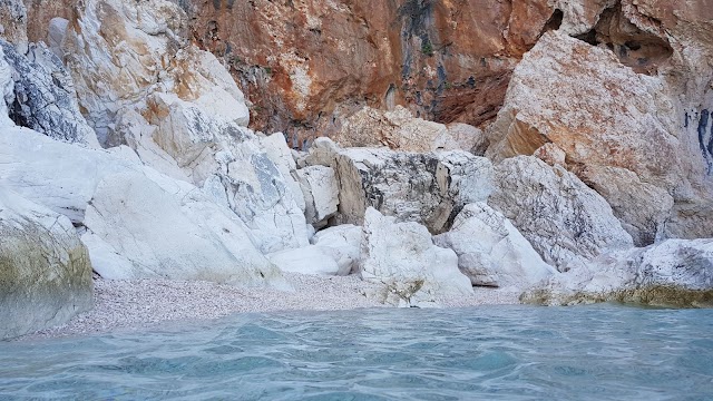 Spiaggia di Cala Mariolu