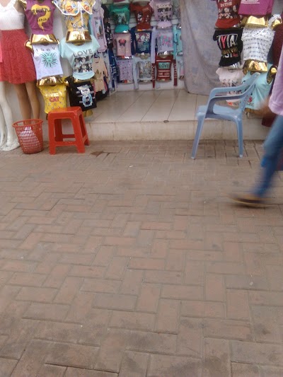 Photos of Zona Comercial Nuevo Tarqui