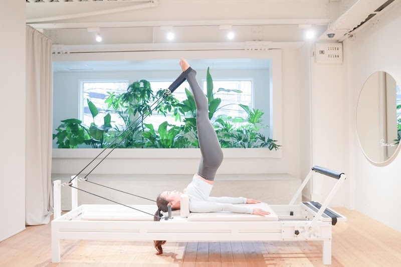 ピラティススタジオ PILATES STUDIO TO U 東京銀座店