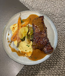 Photo n°3 de Les Toits de Val d'Isère - Restaurant & Bar à Val-d'Isère (Bar)