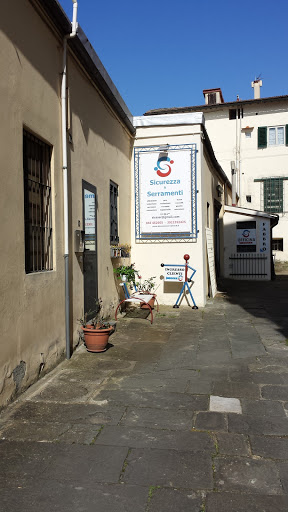 Sicurezza e Serramenti di Parenti Tiziana - Thumbnail