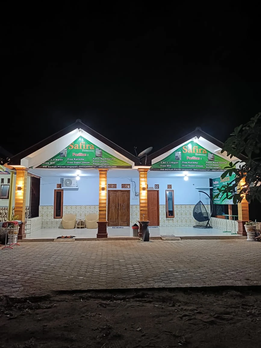 SAFIRA HOMESTAY PANTAI UNGAPAN
