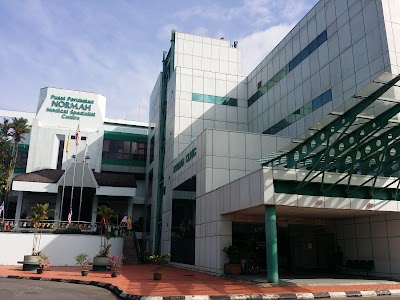 Medical centre normah Clarence Lei