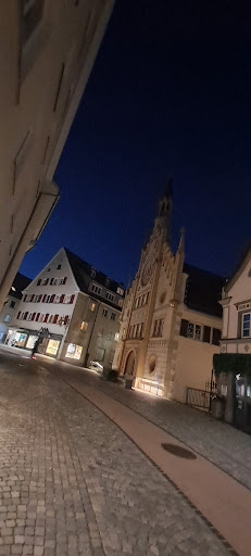 Bekleidungshaus Heiss Inhaberin Maria Heiss e.Kfr. - Thumbnail