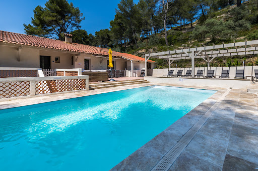 Photo de T3 avec jardin et piscine privée à Coudoux (13111)