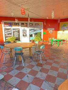 Tropical Paradise Fresh Fruits & Smoothies