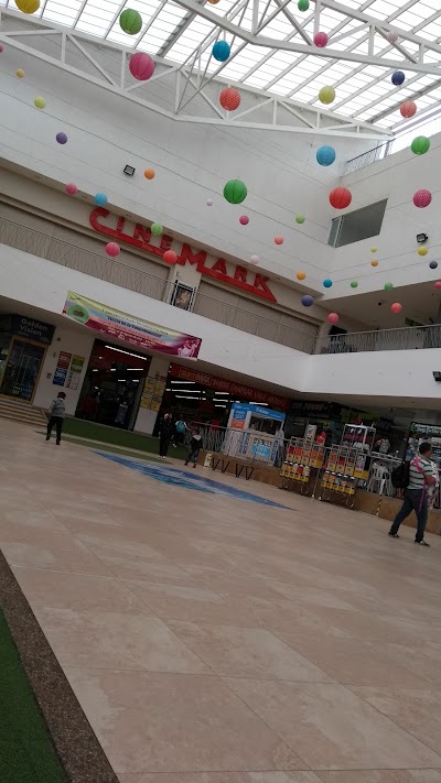 Photos of Centro Comercial Trebolis