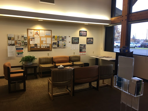 St. Charles Family Care Clinic - Redmond - Thumbnail