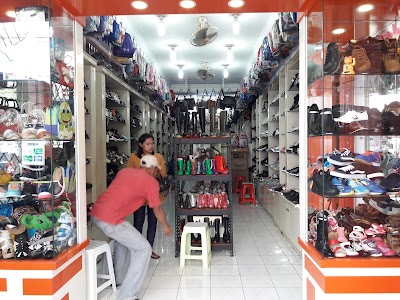 shoe-store