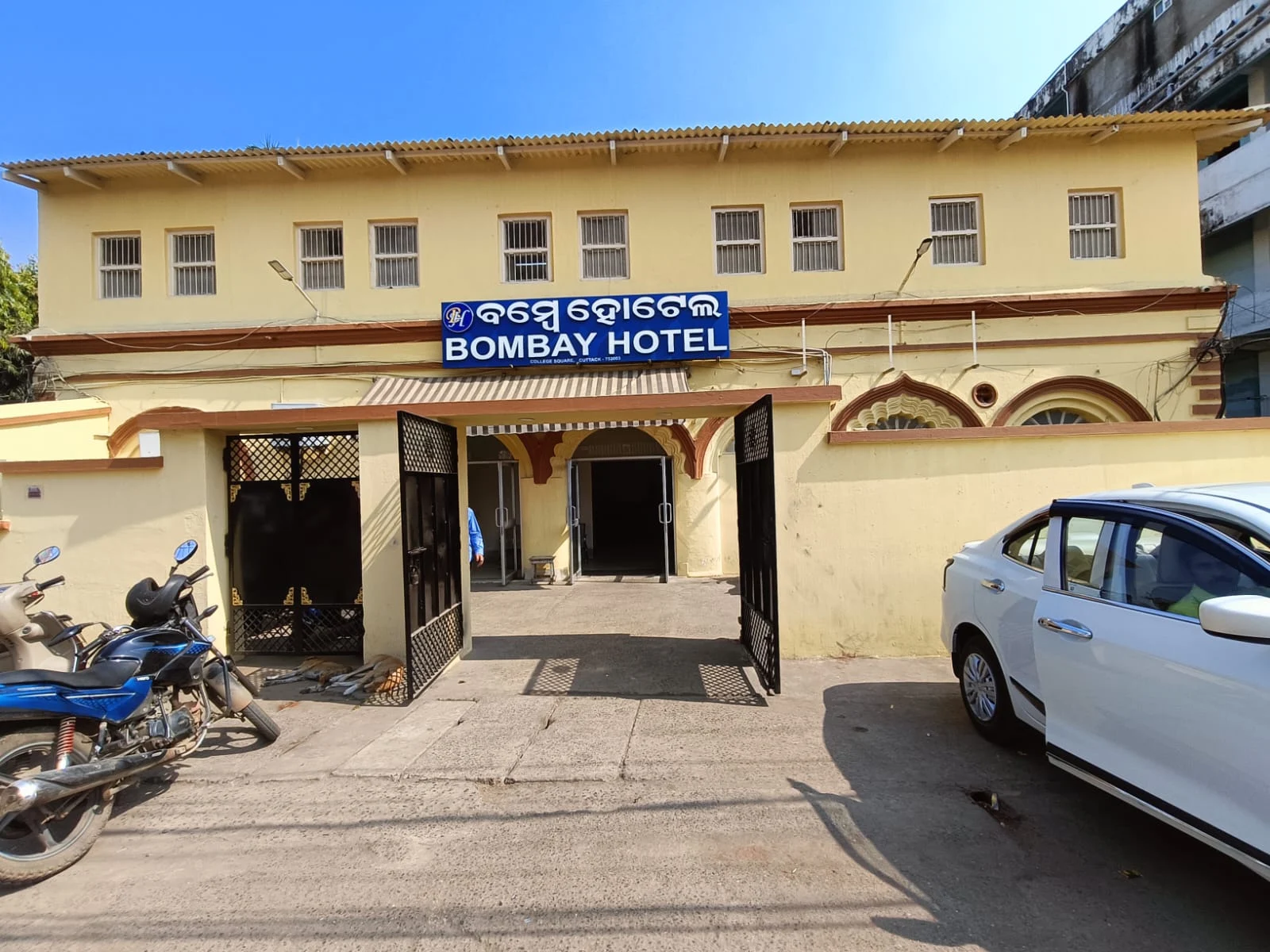 Bombay Hotel