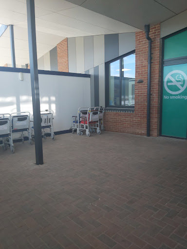 QEQM Hospital Main Entrance - Thumbnail