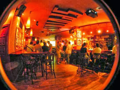 Sputnik Pub - Visual