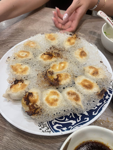 Sammi & Soupe Dumpling - (Ste-Catherine St. O) - Thumbnail