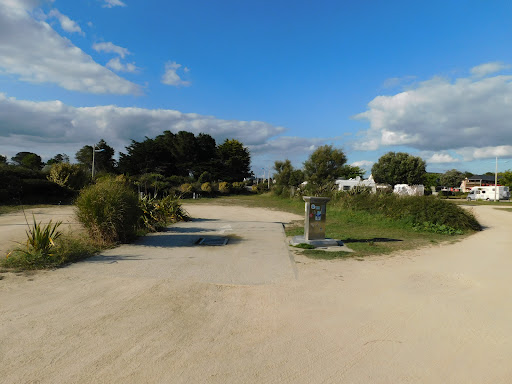 Aire De Camping Car de Kerhillio - Réseau AIreServices - Thumbnail