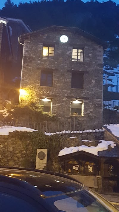 Photos of Hotel Montan&eacute;
