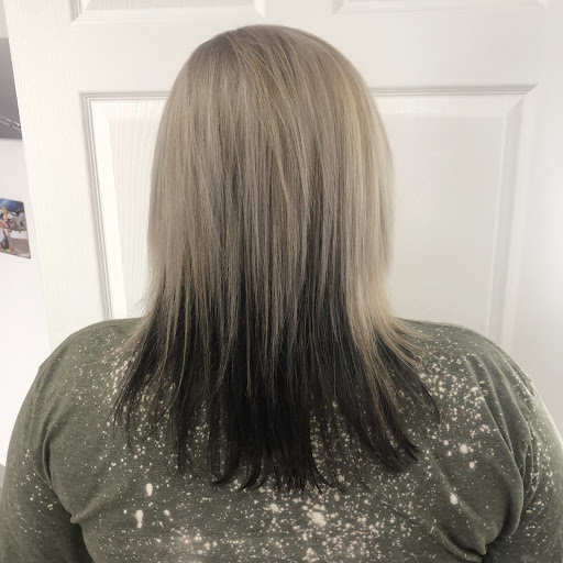 Meghan's Cut & Color - Thumbnail