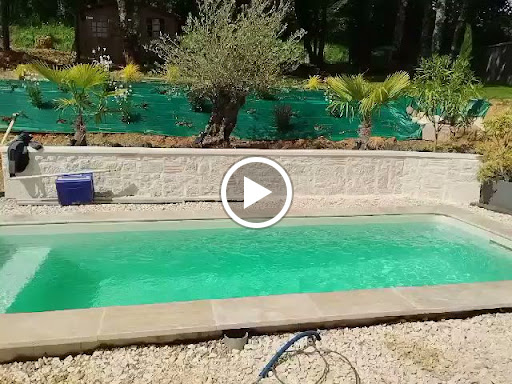 Photo de sarl BORA PISCINES à Nontron (24300)