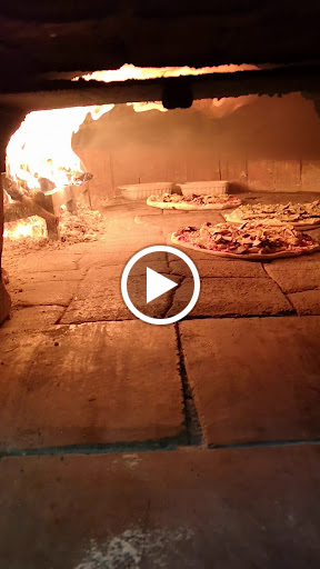 Photo 1 - L'Issola Pizza