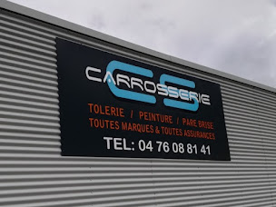 Photo n°4 de CS CARROSSERIE à Froges (Atelier de carrosserie automobile)