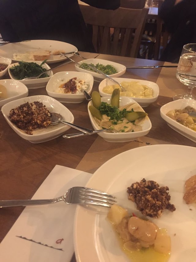 Cibalikapı Balıkçısı Batı Ataşehir