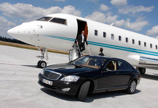 Skyways Limousine - Thumbnail