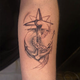 Photo n°4 de Fragment. Tattoo X Barbering à Marseille (Salon de tatouage et piercing)