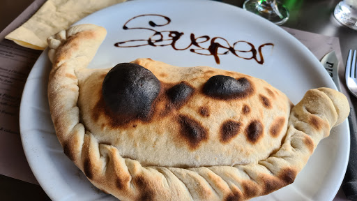 Photo 6 - sousper restaurant