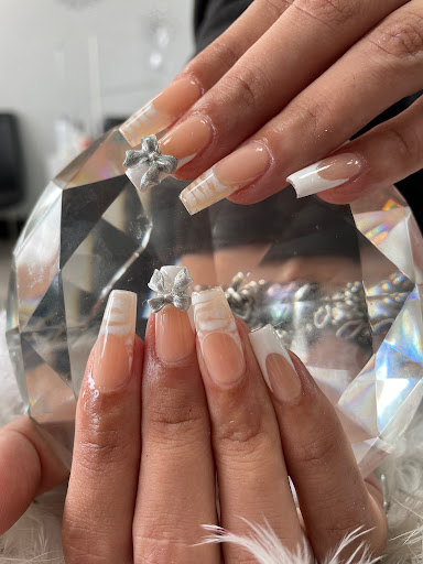 Optima Nails Spa - Visual