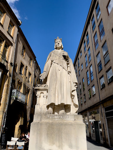 Statue of St. Louis