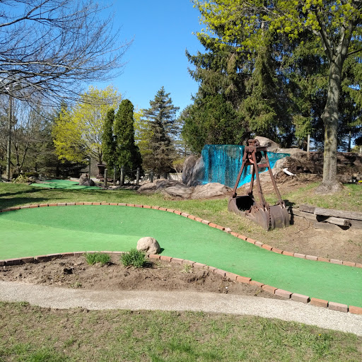 Cops & Robbers Great Escape - Mini Golf & Ice Cream Gallery - United States