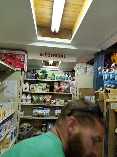 Wilson Hardware - Visual