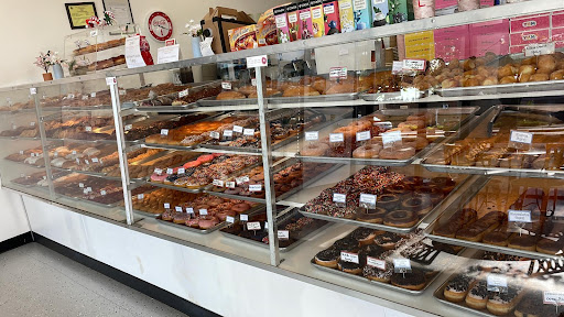 Angel's Donuts & Ice Cream Van Mall - Thumbnail
