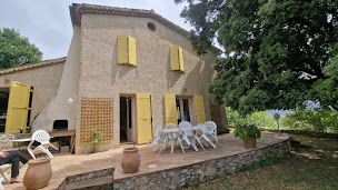 Photo n°2 de SARL Ets Cuilleiries à Les Mées (Peintre en bâtiment)