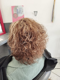 Photo n°8 de Salon de Sandie - Salon de coiffure mixte à Citers, entre Luxeuil-les-Bains et Lure. à Citers (Salon de coiffure)